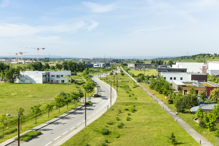 le quartier du 45ème parallèle pour implantations d'entreprises industrielles en rhône alpes