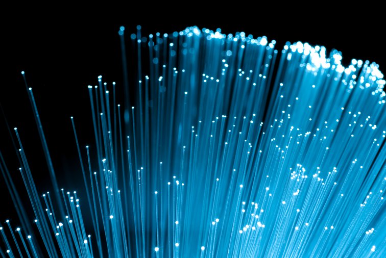 l'accès à la fibre optique à Rovaltain